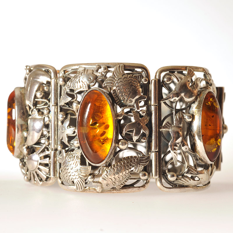 9_fischlandschmuck_1.jpg